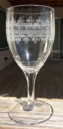 UNK2127 Water Goblet