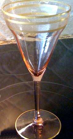 UNK2130 Pink Water Goblet