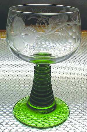 UNK2224 Wine Glass