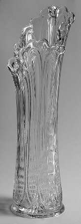 New Jersey Clear 15" Swung Bud Vase