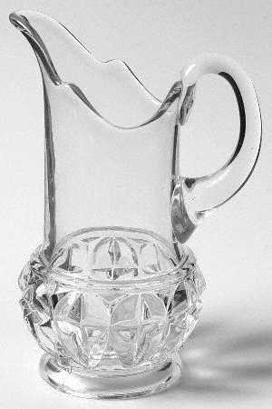 Dagger Creamer