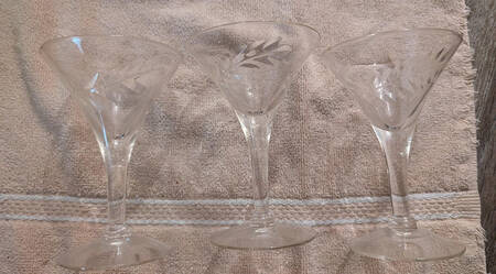 UNK2627 Martini Glass