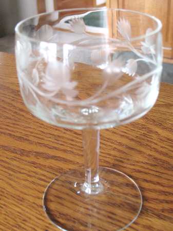 UNK2633 Champagne/Tall Sherbet