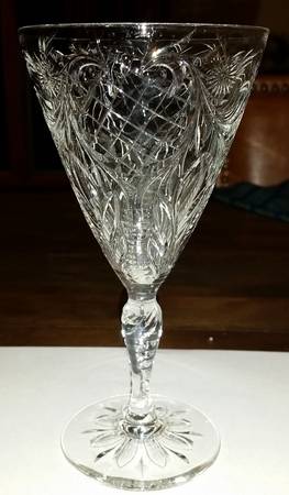 UNK2887 Wine Glass