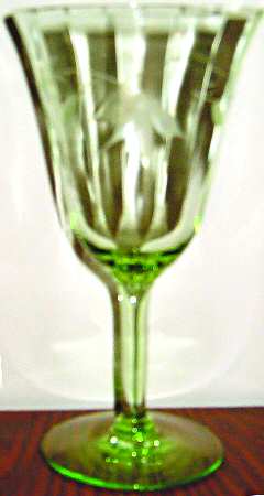 UNK4025 Green Water Goblet