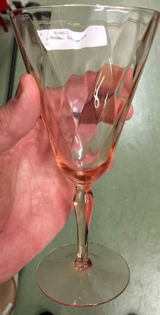UNK4052 Pink Water Goblet
