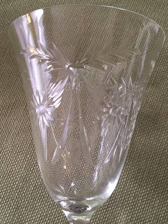 UNK4053 Water Goblet
