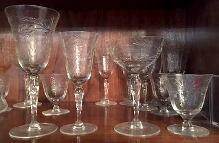 UNK4068 Wine Glass