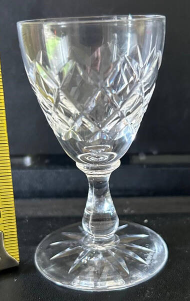 UNK4073 Wine Glass