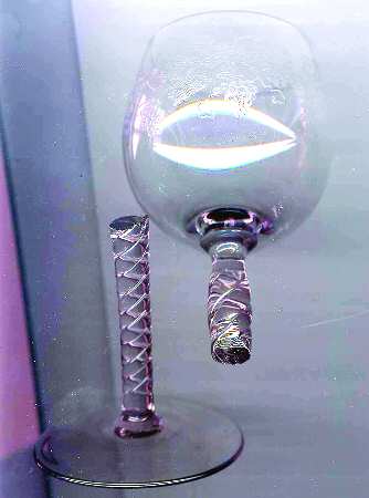 UNK3191 Violet Hock Wine