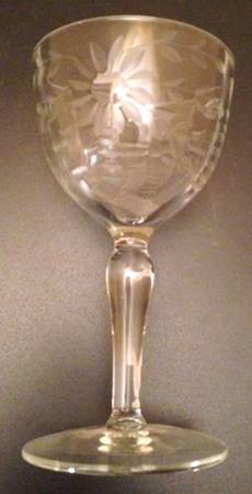 UNK4294 Wine Glass
