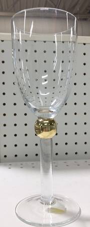 UNK2760 Fluted Champagne