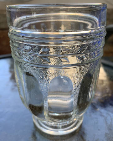 UNK4567 Flat Tumbler