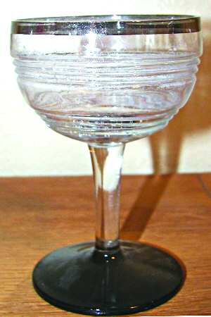 UNK4701 Black and Platinum Champagne/Tall Sherbet