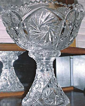 UNK4792 Clear Punch Bowl with Stand
