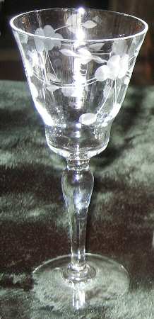 UNK4812 Wine Glass