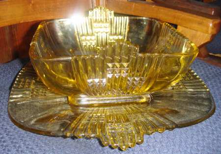 IMC13 (Varous Colors) Mayonnaise Bowl and Underplate