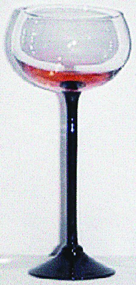 UNK5023 Clear Red Wine