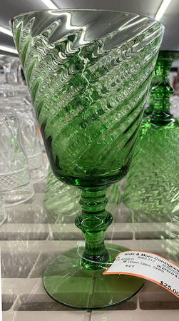 UNK2173 Green Water Goblet