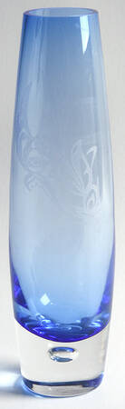 Animals & Figurines (Multicolor) 9" Bud Vase