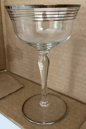 UNK3828 Champagne/Tall Sherbet