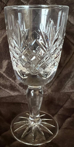 UNK5644 Wine Glass