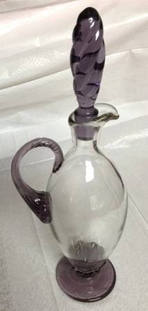 UNK5699 (Amethyst) Decanter & Stopper
