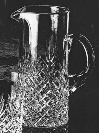 Thames 32 Oz Pitcher