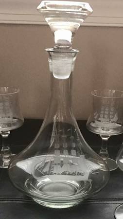 UNK6012 Decanter & Stopper