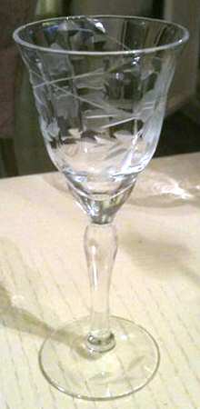 UNK3852 Wine Glass