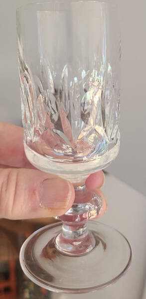 UNK6022 Wine Glass