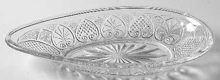 Palmette Clear 8" Avocado Shape Relish
