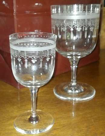 UNK6198 Wine Glass
