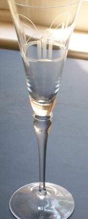 UNK6252 Fluted Champagne
