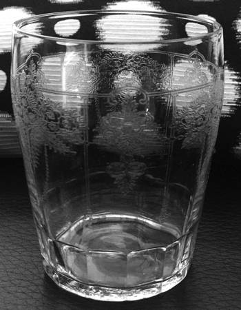 UNK6336 Flat Tumbler
