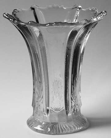 Paneled Thistle Clear 7" Flower Vase