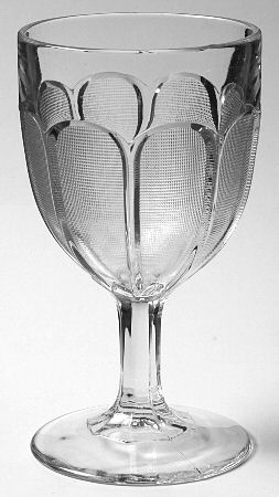 Stippled Loop Water Goblet