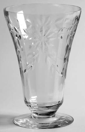 15041-1 8 Oz Footed Tumbler