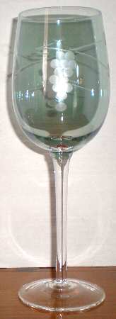 UNK6566 Green Wine