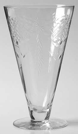UNK7242 Footed Tumbler