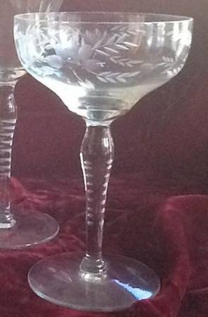UNK7303 Champagne/Tall Sherbet