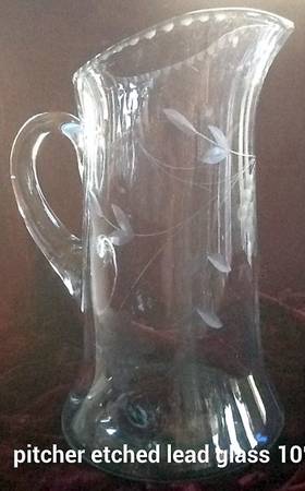 UNK7303 Pitcher