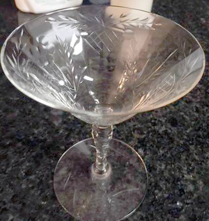 UNK7381 Champagne/Tall Sherbet