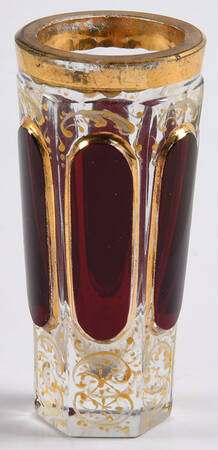 UNK7570 Red Whiskey