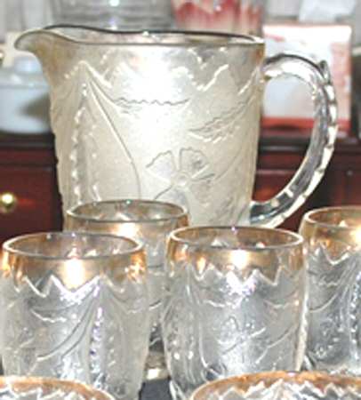 Delaware Clear (Gold Trim) Pitcher