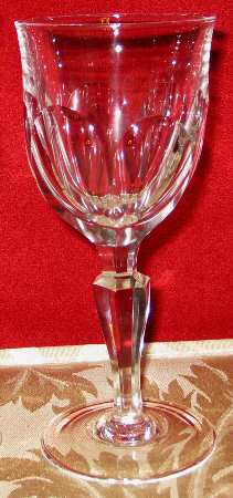 UNK7682 Wine Glass