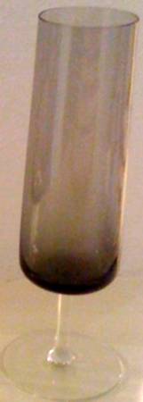 UNK7757 Fluted Champagne