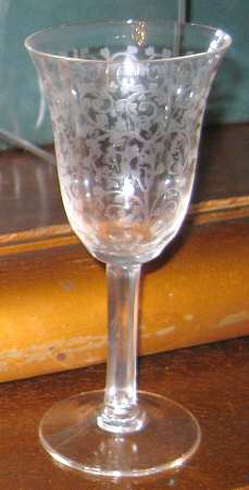 UNK8211 Wine Glass