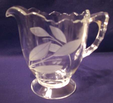 UNK8252 Creamer
