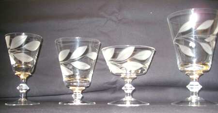 UNK8252 Wine Glass